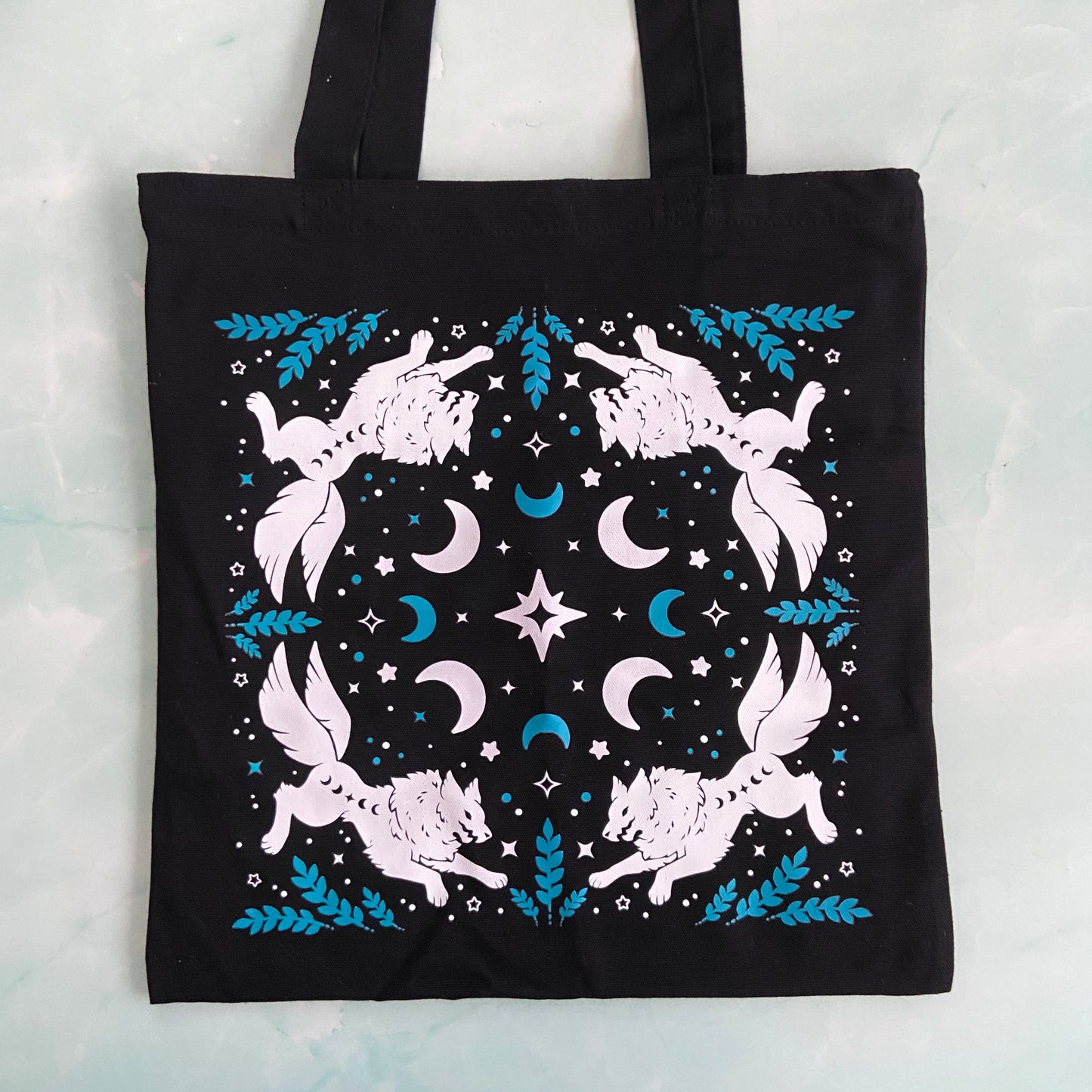 Wolf Tote Bag - Black